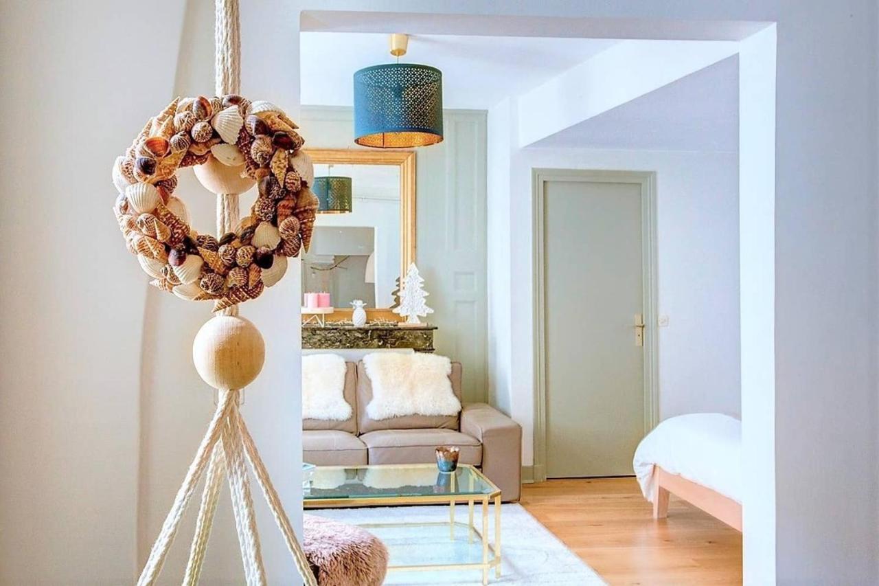 Appartement De Charme Au Coeur Du Centre Historique Tours Esterno foto